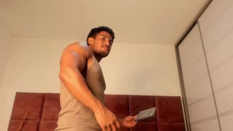 Zane Lux online show from February 25, 5:40 pm