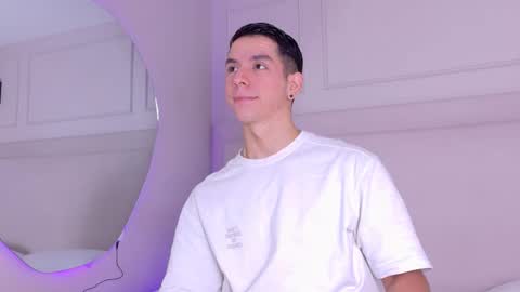 Zane Dawson online show from September 24, 3:46 am