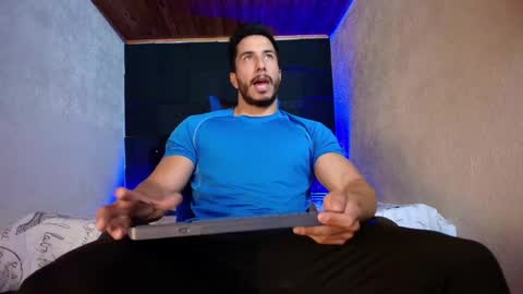 zanemaverick online show from May 11, 12:45 pm