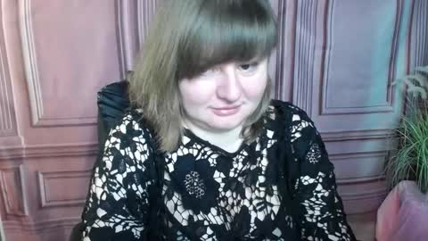 zannadreil online show from September 15, 6:42 pm