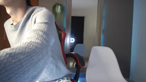 Snapshot of zanty2308 chatting on October 7, 3:02 am Tiiago Mallz online show from October 7, 3:02 am