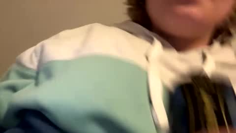 zapxxx69 online show from April 12, 1:53 am