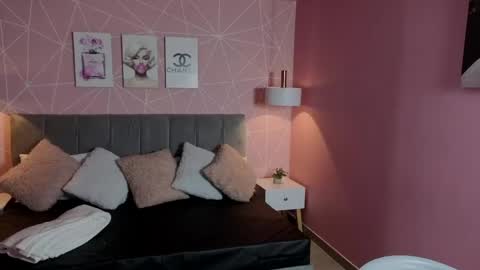Zara Sweet  online show from May 25, 1:17 pm
