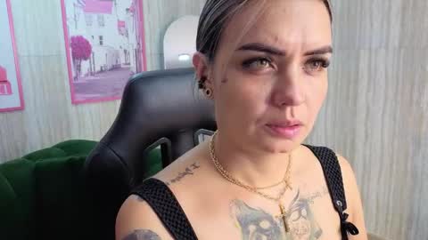 Isabella online show from May 4, 12:44 pm