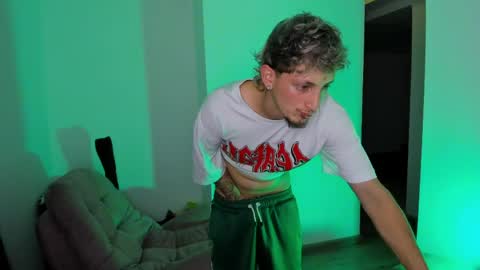 Zarcoo online show from April 7, 4:47 am