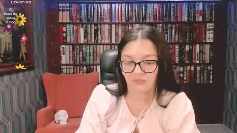 Snapshot of zarifabevi chatting on September 28, 8:40 pm Zarifa online show from September 28, 8:40 pm