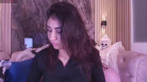  Zayda  online show from October 11, 5:49 pm