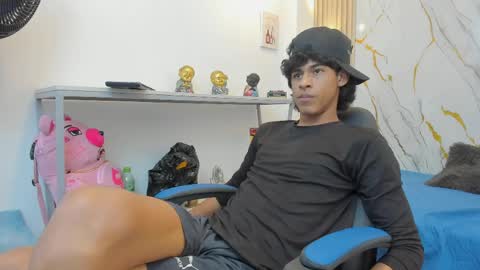 Zayn online show from March 28, 7:48 pm