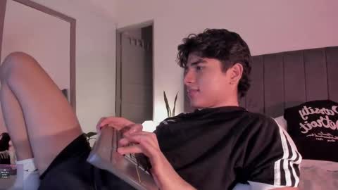 Hii im Zay.                 I save money for education. PVT Open. online show from January 15, 7:39 am