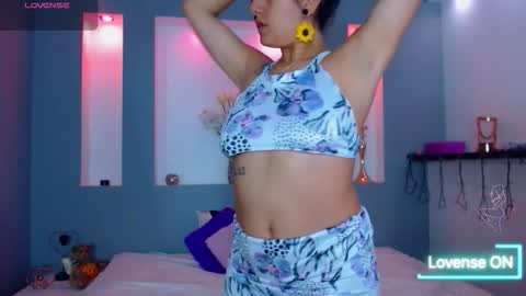 Karolyne online show from January 15, 12:36 pm