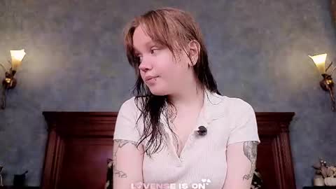 Emilia online show from June 14, 6:04 am