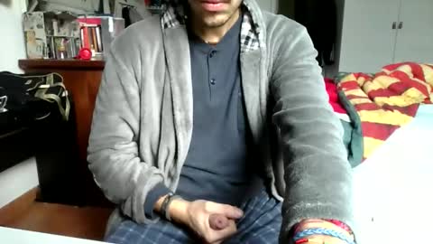 zeta214 online show from December 19, 12:33 pm