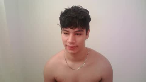 zeus_183 online show from January 7, 2:55 pm