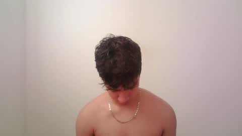 zeus_183 online show from October 31, 2:39 pm