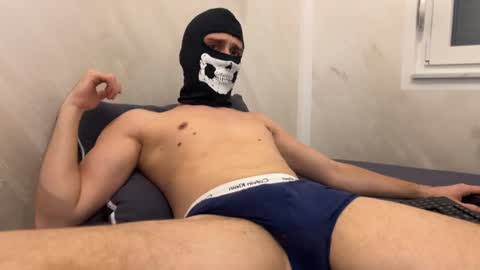 Zeus online show from March 3, 7:32 pm