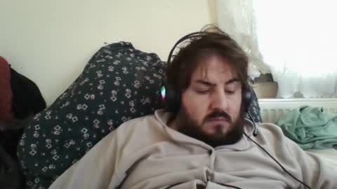 zH1NaSaH online show from April 5, 9:17 am