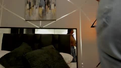 zia online show from March 8, 12:09 pm