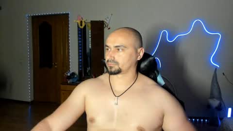 Ziesh online show from May 23, 11:06 am