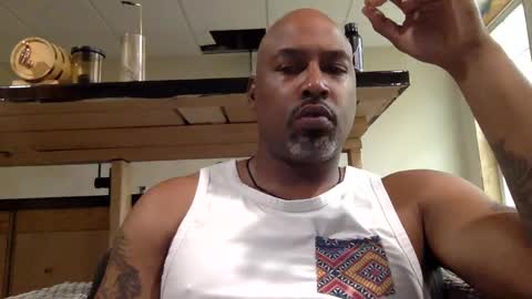 zionlion22 online show from October 18, 3:05 pm