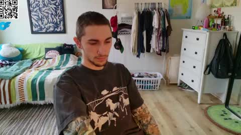 zipdown online show from April 19, 6:10 pm