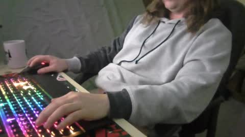 Snapshot of zkraston11 chatting on March 2, 4:42 pm zkraston11 online show from March 2, 4:42 pm