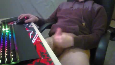 Snapshot of zkraston11 chatting on January 17, 5:21 am zkraston11 online show from January 17, 5:21 am