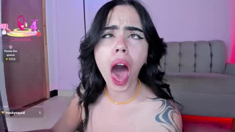 zoe online show from October 28, 2:29 pm