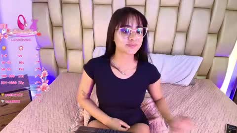 Your new obsession online show from May 25, 2:12 pm