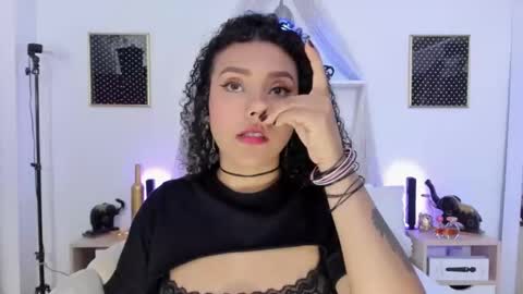 Snapshot of zoe_gruber chatting on October 1, 9:02 pm Zoe Gruber online show from October 1, 9:02 pm