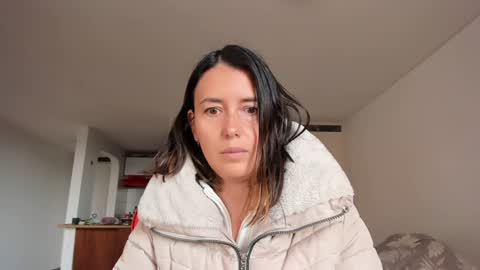 ZOE online show from February 2, 8:51 pm