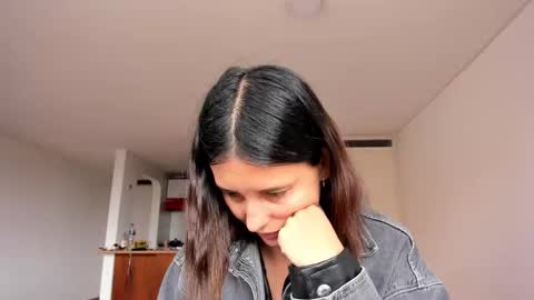 ZOE online show from February 26, 7:32 pm