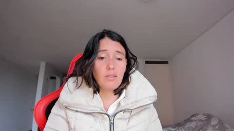 ZOE online show from February 2, 11:53 pm