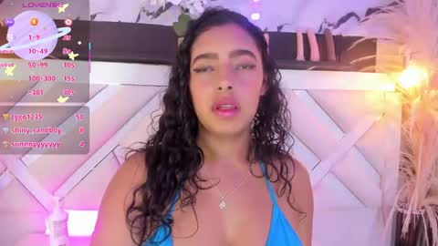 Zoey  online show from May 29, 2:09 am