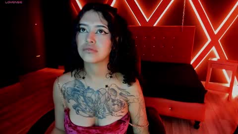 zoe  online show from April 2, 3:36 am