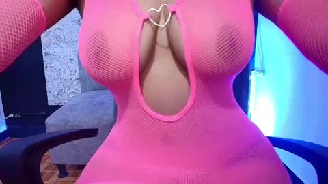 Catalina online show from February 27, 11:50 am