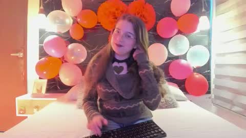 Zoe online show from February 17, 11:53 am