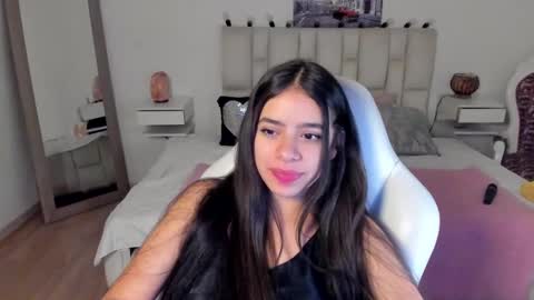 Snapshot of zoe_turnner_18 chatting on September 14, 12:17 pm Zoe online show from September 14, 12:17 pm