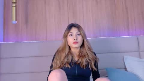 Zoe online show from March 1, 1:48 pm