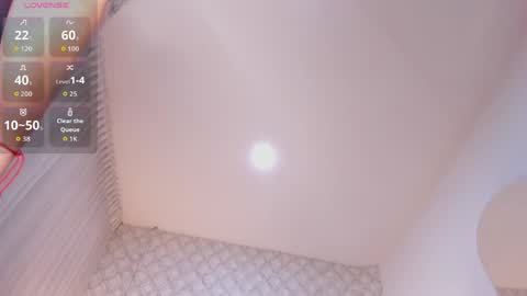 Zoe online show from May 26, 8:37 pm