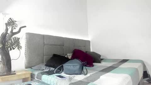 Zoel Amber online show from March 8, 7:40 pm