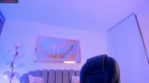 Zoe Presley  online show from November 14, 12:57 am