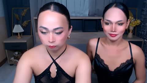 Snapshot of zoey_miles chatting on October 14, 5:43 am zoey_miles online show from October 14, 5:43 am