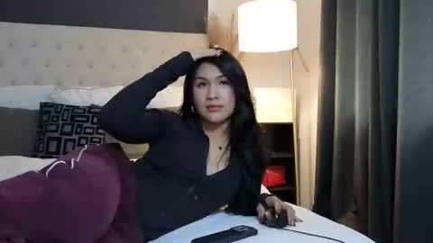zoeyjohnson24 online show from June 11, 12:32 am