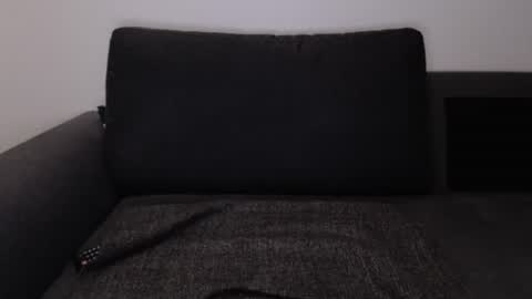 zoibee online show from October 18, 8:13 pm