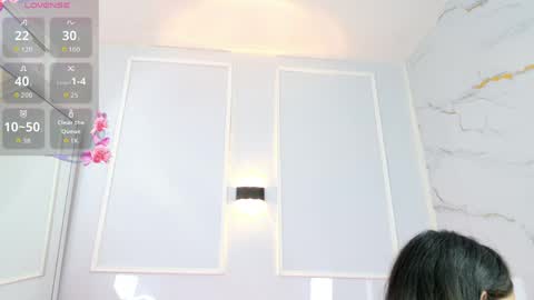 Violeta online show from April 24, 11:45 am