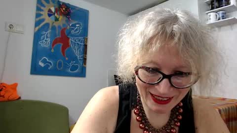 Snapshot of zosya1111 chatting on January 6, 8:46 am Zosya1111 online show from January 6, 8:46 am