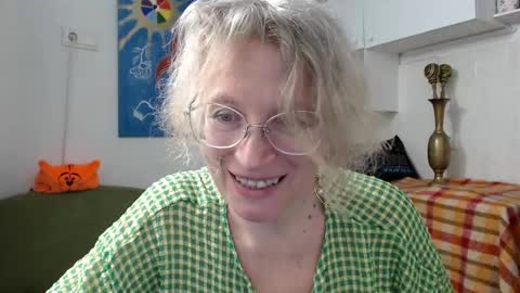 Snapshot of zosya1111 chatting on March 3, 4:58 pm Zosya1111 online show from March 3, 4:58 pm