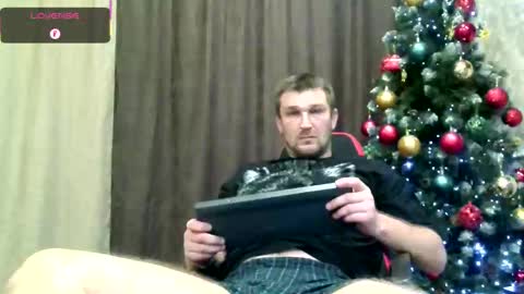 ztigrousz online show from December 14, 7:53 pm