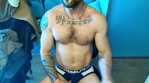 Zuko online show from August 1, 12:12 am