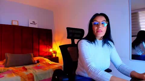 Snapshot of zuzana21 chatting on September 27, 1:53 pm Zuzana21 online show from September 27, 1:53 pm